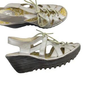 NEW Fly London Yapi Lace Up Wedge Sandals Silver BORGOGNA Leather Size 38 7-7.5